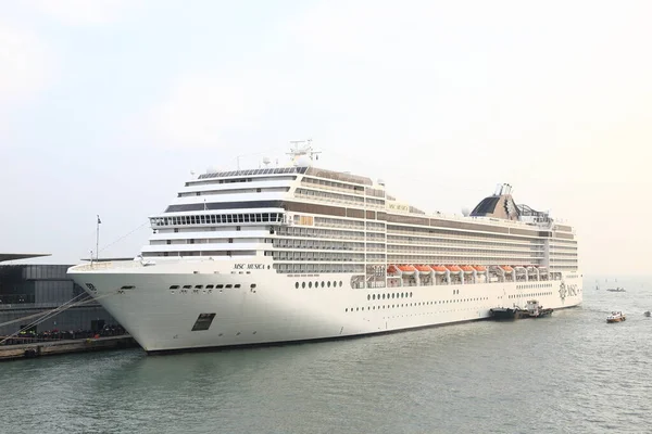 View Cruise Ship Msc Musica Port Venice Italy Cruise Ship — Stock Photo, Image