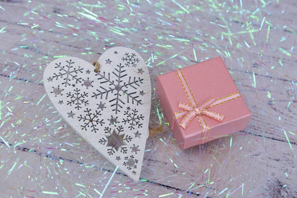 Pink Gift Box Gold Bow Sparkling Background Gift Wrapping Holiday — Stock Photo, Image