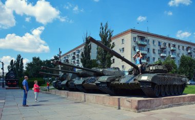 Rusya, Volgograd, 12 Mayıs 2018 Dünya Savaşı askeri ekipman Fuarı