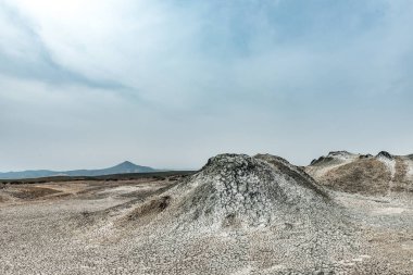 Şaşırtıcı çamur yanardağ, volkanik çamur
