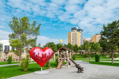 Azərbaycan, Bakı ş., 16 Ekim 2018. Sevgi ve Gençlik Parkı