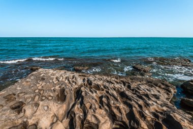 Dalga üzerinde rock tatili