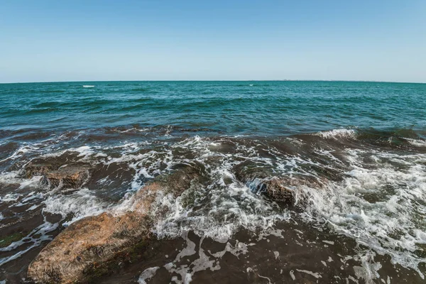 Dalga üzerinde rock tatili
