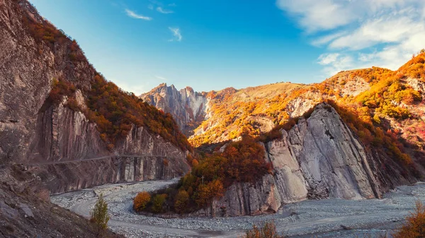Temporada Otoño Las Montañas Del Cáucaso — Foto de Stock