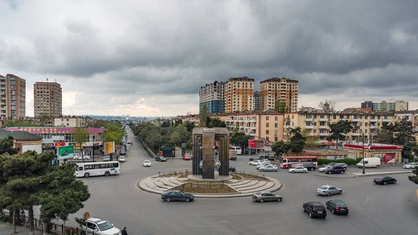 Bakü, Azerbaycan, Temmuz 07, 2010. Şehir hayatı, Gara Garayev Bulvarı