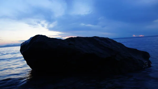 Denizde gün batımı 