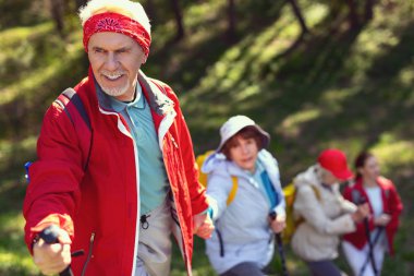 İçerik adam ekibi ile hiking