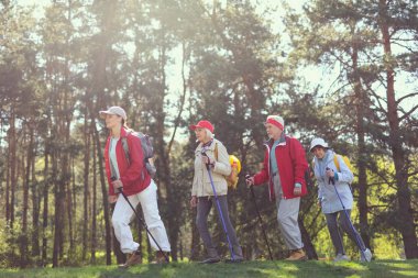 Yürüyüşçüler ekibi lider ilham Rehberi