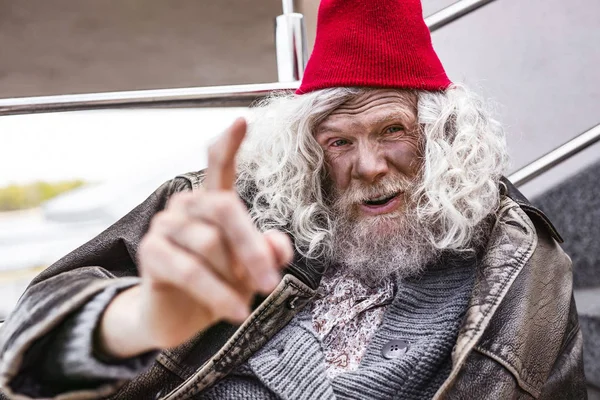 Meslektaşlar zavallı adam sana bakmak