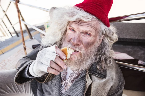 Güzel zavallı adam yeme gıda