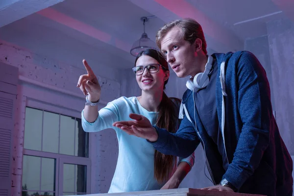 Akıllı iki arkadaşları çözüm belirleme