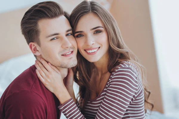 Joyful positive couple looking at you — Stock Photo, Image