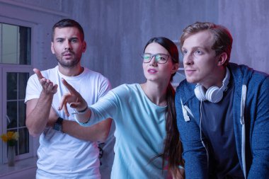 Özenli üç meslektaşları davayı çözmek