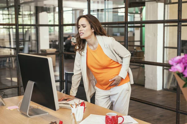 Gerginlik yaşandığı mutsuz hamile Ceo