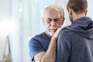 Yansıtıcı komuta sizde arama desteği