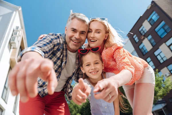 Sana işaret mutlu güzel aile