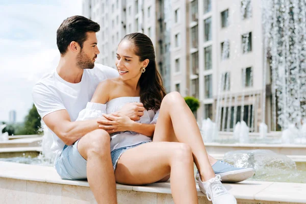 Joyful young couple being on a date — Stock Photo, Image