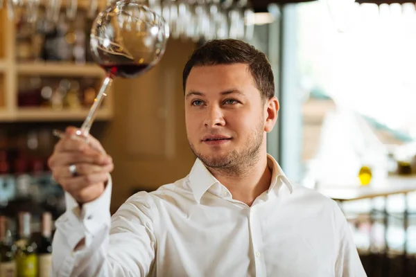 Professional smart sommelier working in the restaurant — Stock Photo, Image