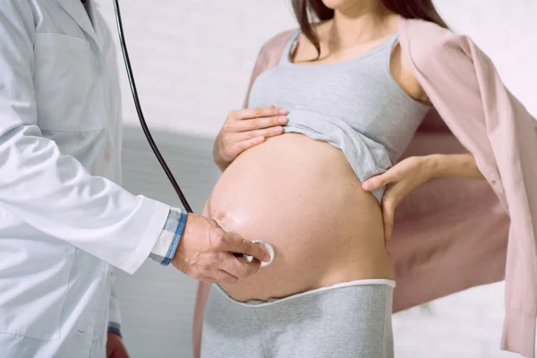 Primer plano de un estetoscopio médico — Foto de Stock