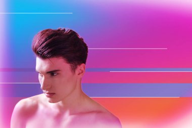 Mesafe içine bakıyorum ve düşünüyorum ciddi yüzücü