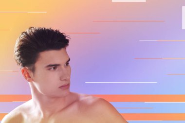 Ne zaman duygu sürpriz kadar kaşlarını koyarak koyu saçlı adam