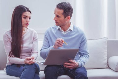 Profesyonel Yöneticisi öğretim yeni stajyer