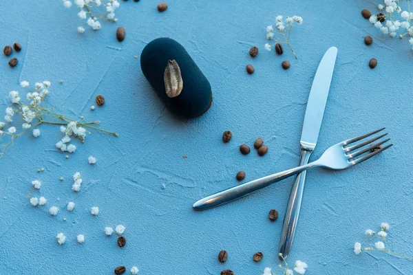 Felülnézete a gyönyörű kék torta — Stock Fotó