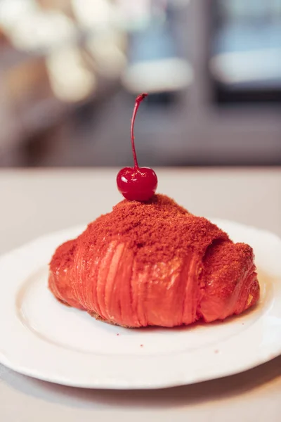 Close up of a delicious crispy croissant — Stock Photo, Image