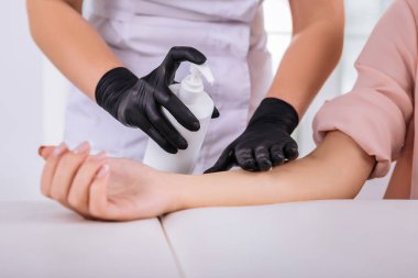 Sarışın depilatory profesyonel iş süreci zevk