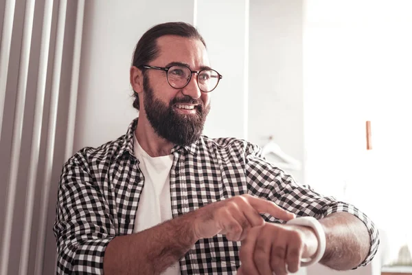 Keeping Time Man Pointing His Watch Asking Time — Stock Photo, Image