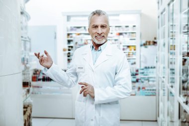 Olumlu memnun tıbbi işçi Chis ziyaretçi Toplantı