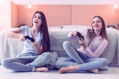 İskambil video spor evde çıktıktan kızlar