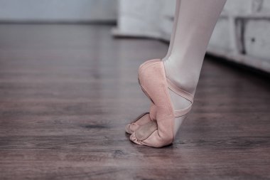 Profesyonel bir balerin bacaklar yakın çekim