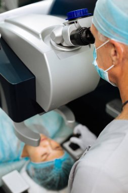 Bir doktorun işte olmasının seçici odağı