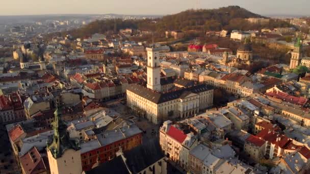 Város táj régi Lviv és panoráma — Stock videók