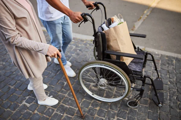 Tekerlekli sandalyeden sonra normal hayata dönmek.