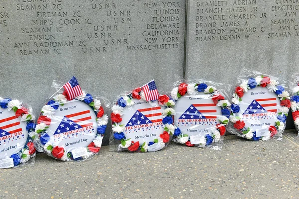 New York Circa May 2018 Flags Wreaths Honor American Serviceman — Stock Photo, Image