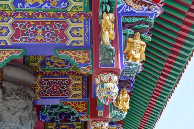 Po Lin Budist Monestery ve geleneksel Çin mimarisi Ngong Ping dağlarda Lantau Island Hong Kong, Çin