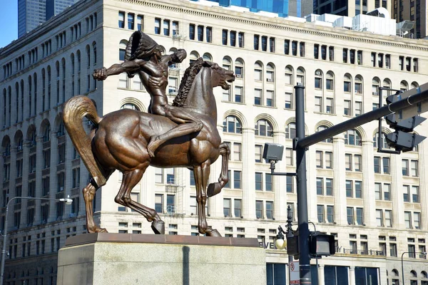 Chicago Circa June 2019 Bowman Spearman Equestrian Indians Bronze Statues — Stock Photo, Image