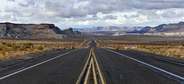 Camino Paisaje Rocoso Del Desierto Alto Meseta Colorado Cerca Frontera — Foto de Stock