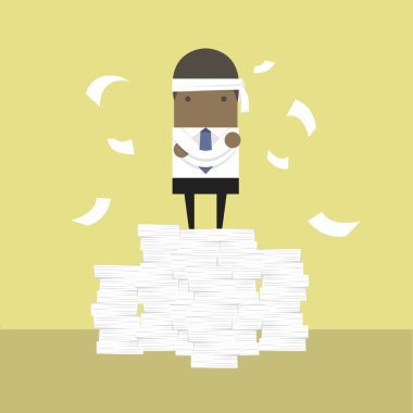 Afrika işadamı evrak üzerinde duran.