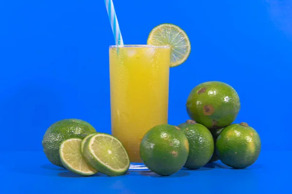 Glass Lemonade Fresh Lemon Fruits Source Vitamin Natural Refreshing Drink — Stock Photo, Image