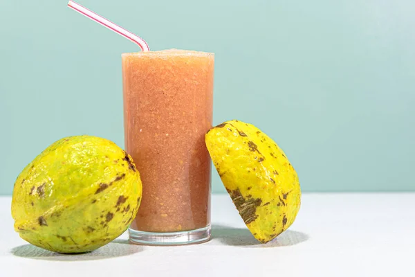 Guaven Saft Frische Früchte Guaven Hälften Energie Und Natürliches Getränk — Stockfoto