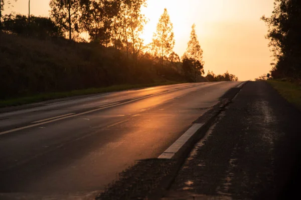 Silhouet Van Federale Snelweg Naar Het Zuiden Van Brazilië Laat — Stockfoto