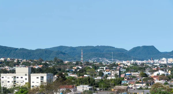 Santa Maria şehrinin kısmi manzarası. Rio Grande do Sul eyaleti, Brezilya. Panoramik fotoğraf. Kartpostal Şehir merkezi. Üniversite Şehri. SC 'nin coğrafi merkezi.
