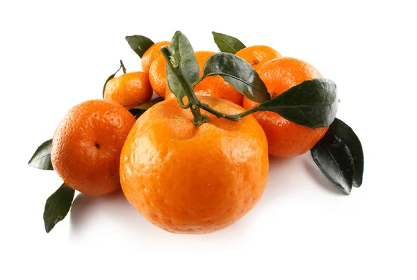 白に隔離されたマンダリンオレンジ 容積式写真 — ストック写真