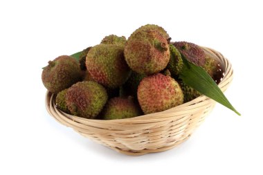 Lychee beyaz üzerine izole edilmiş.