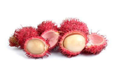 Rambutan ve soyulmuş rambutanlar