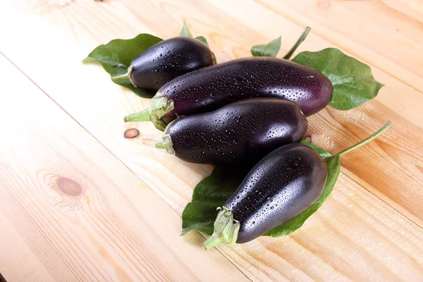 Aubergines Table Country Style — Stock Photo, Image