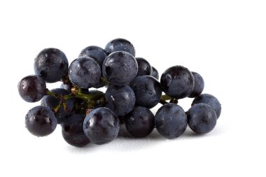 Beyaz şarap izole edilmiş.